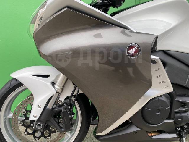 Honda VFR 1200F. 1 200. ., , ,   