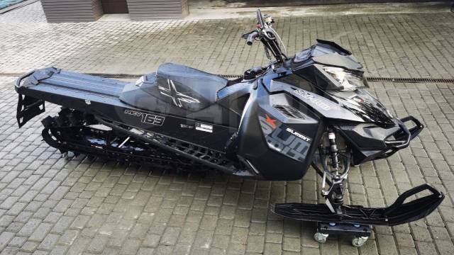 BRP Ski-Doo Summit X T3. ,  ,   