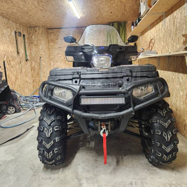 Polaris Sportsman Touring 850. ,  \,   