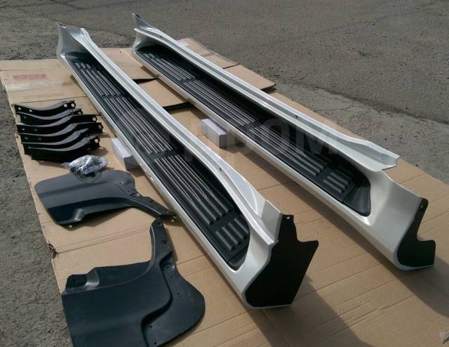 ,   Toyota Land Cruiser Prado 150 2009-2023 51781-60260  