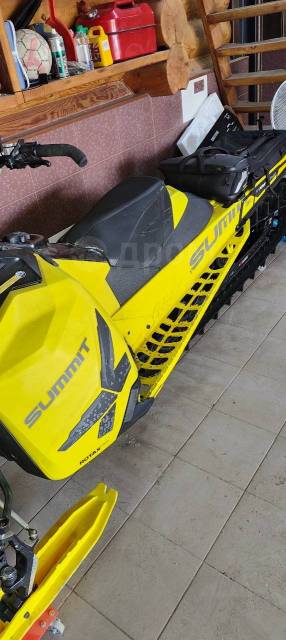 BRP Ski-Doo Summit X T3. ,  ,   