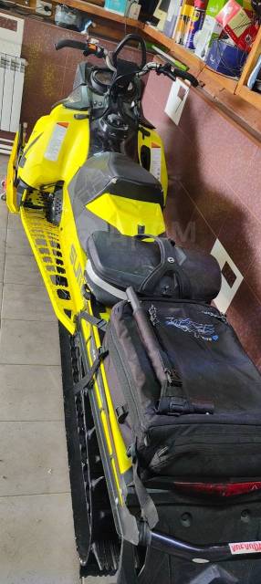 BRP Ski-Doo Summit X T3. ,  ,   