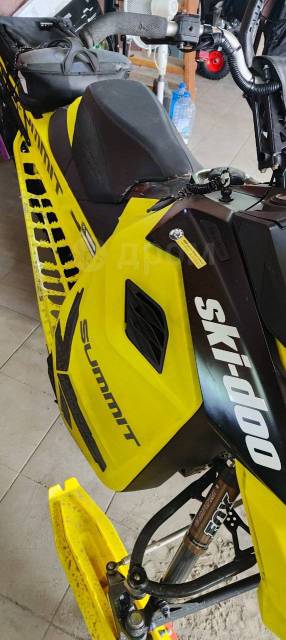 BRP Ski-Doo Summit X T3. ,  ,   