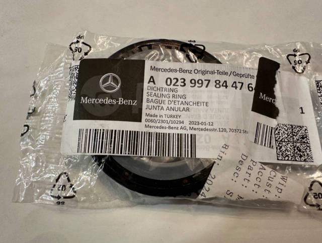 Купить Сальник коленвала передний A023997844764 Mercedes