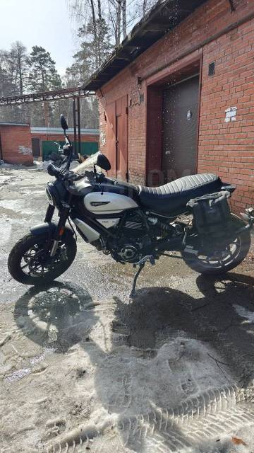 Ducati Scrambler. 1 079. ., , ,   