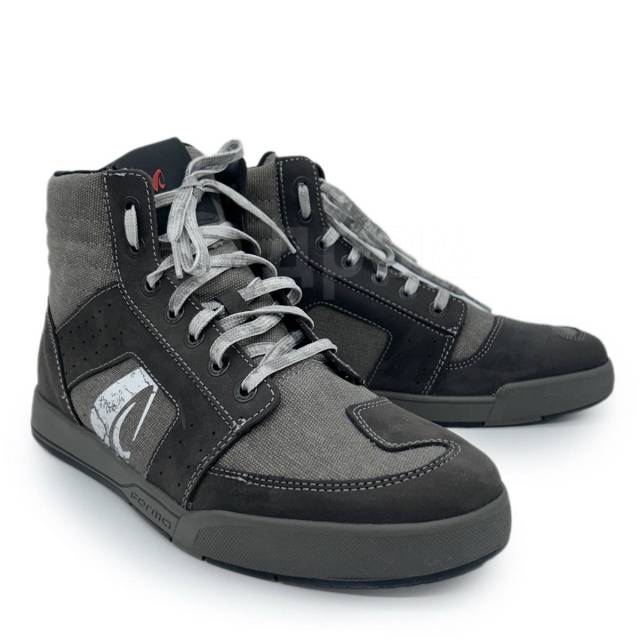  Forma Ground-Flow Grey. 45.  