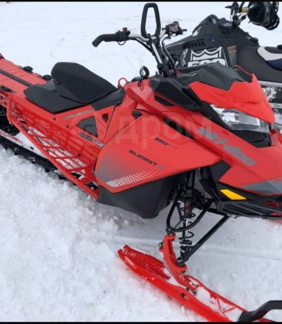 BRP Ski-Doo Summit. ,  ,   