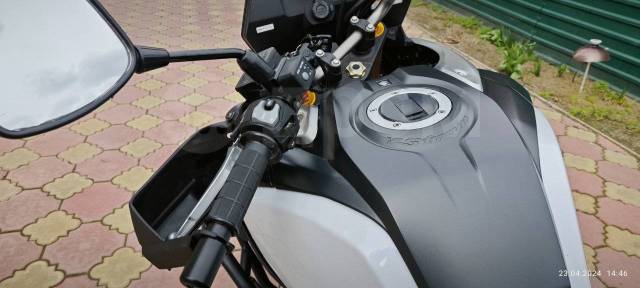 Suzuki V-Strom 1000. 1 038. ., ,  ,   