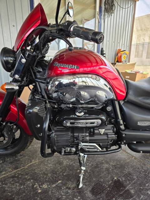 Triumph Rocket III. 2 294. ., , ,   