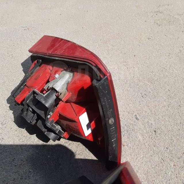   AUDI A4 B8 8k5945095d  