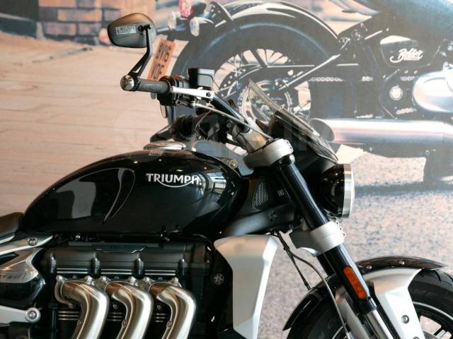 Triumph Rocket III. 2 500. ., , ,   