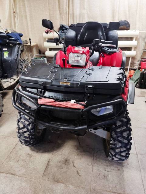 Polaris Sportsman Touring 550. ,  \,   