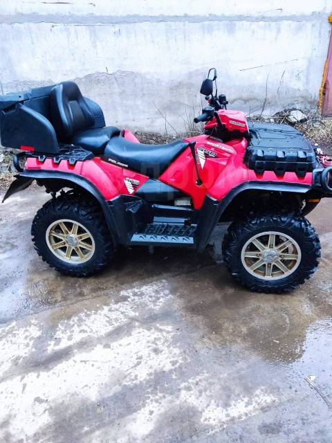 Polaris Sportsman Touring 550. ,  \,   