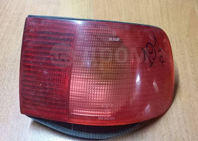    [4D0945096]  Audi A8 D2