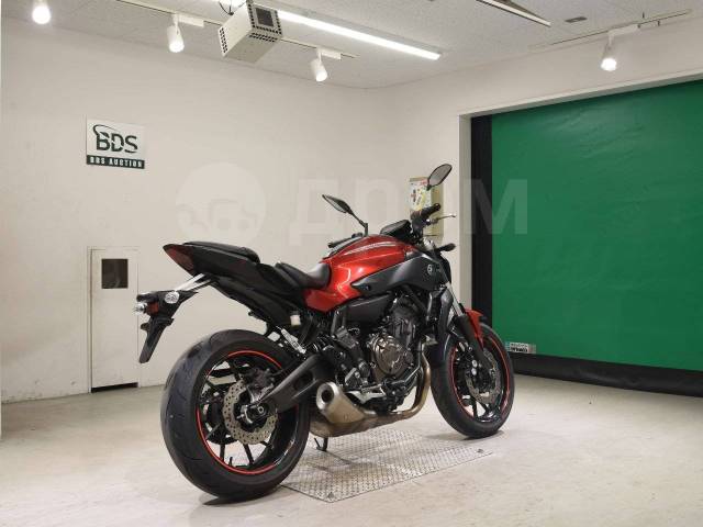 Yamaha MT-07. 700. ., , ,  .     