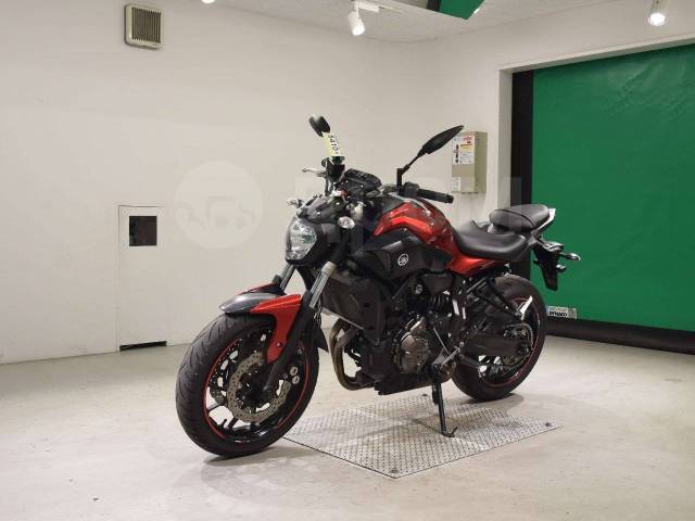 Yamaha MT-07. 700. ., , ,  .     