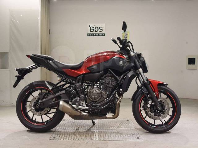 Yamaha MT-07. 700. ., , ,  .     