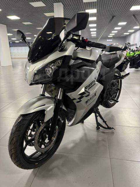 Yamaha R1. 5 000. ., ,  ,   