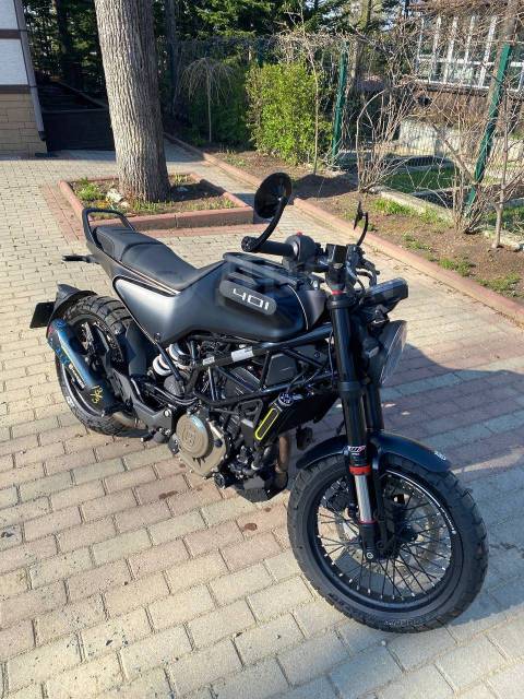 Husqvarna Svartpilen 401. 400. ., , ,   