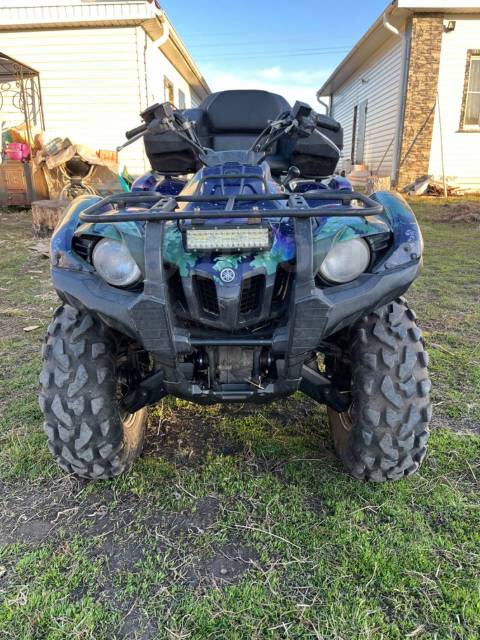 Yamaha Grizzly 700. ,  \,   