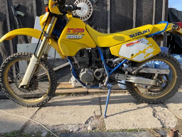 Suzuki DR 250S. 250. ., , ,   