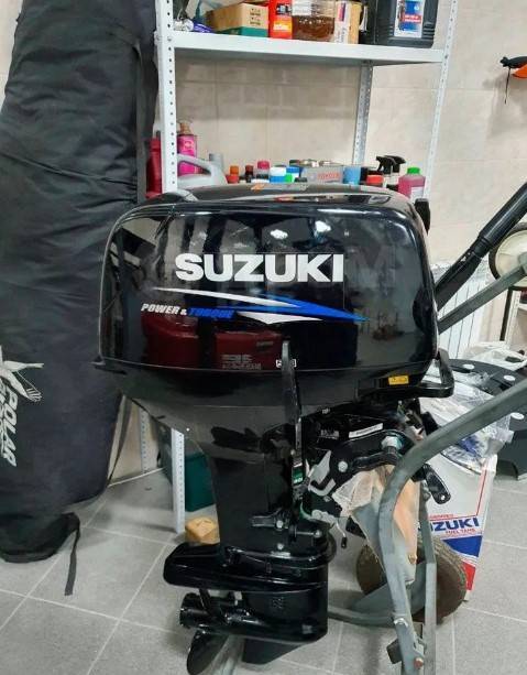Suzuki. 40,00.., 2-, ,  S (381 ), 2023 .     