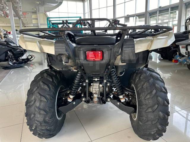 Yamaha Grizzly 700. ,  \,   