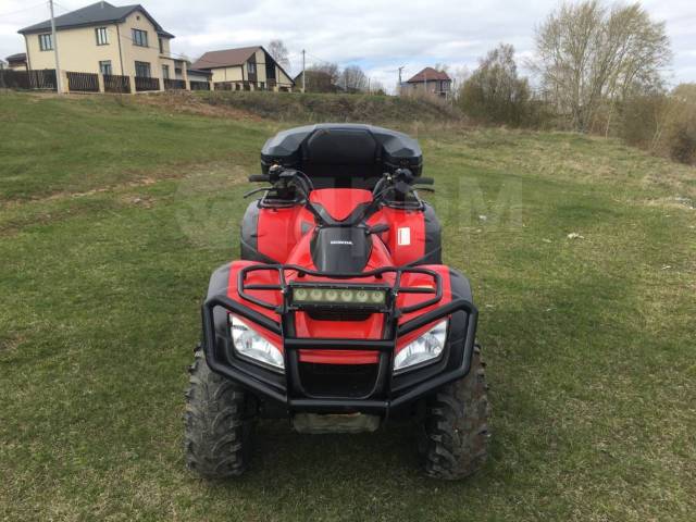 Honda TRX 680. ,  \,   