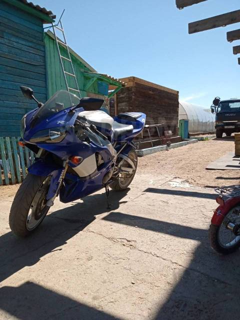 Yamaha R1. 1 000. ., , ,   