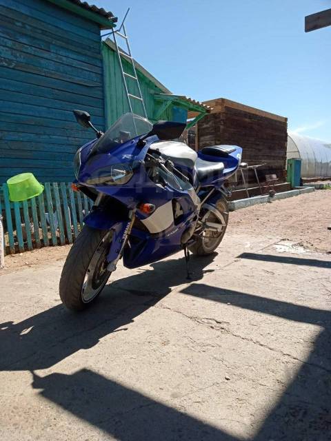 Yamaha R1. 1 000. ., , ,   