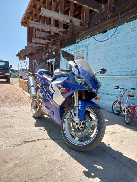 Yamaha R1. 1 000. ., , ,   