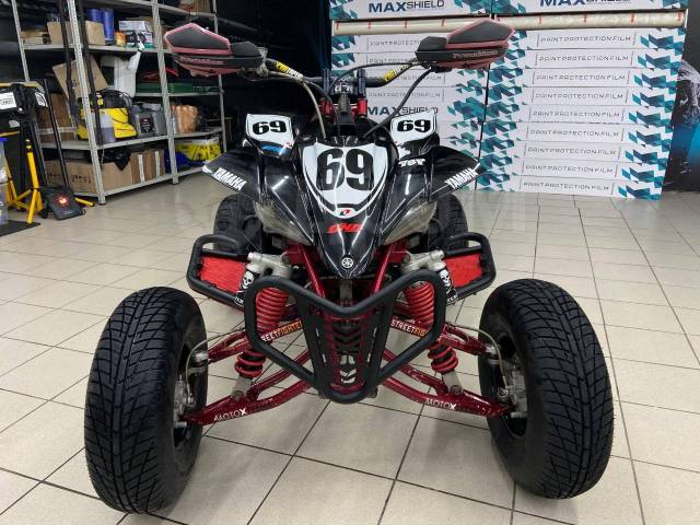 Yamaha YFZ 450. ,  \,   