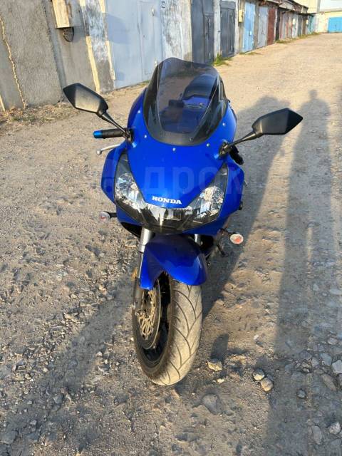 Honda CBR 1000. 1 000. ., , ,   