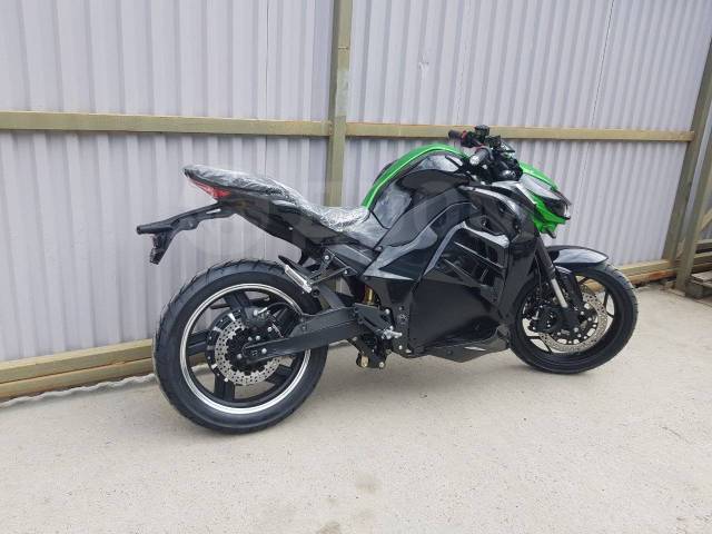 Kawasaki Z 1000. ,  ,   