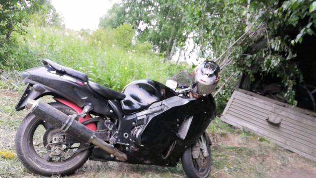 Suzuki GSX 1300R Hayabusa. 1 300. ., , ,   