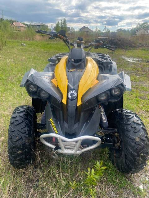 BRP Can-Am Renegade 1000. ,  \,   