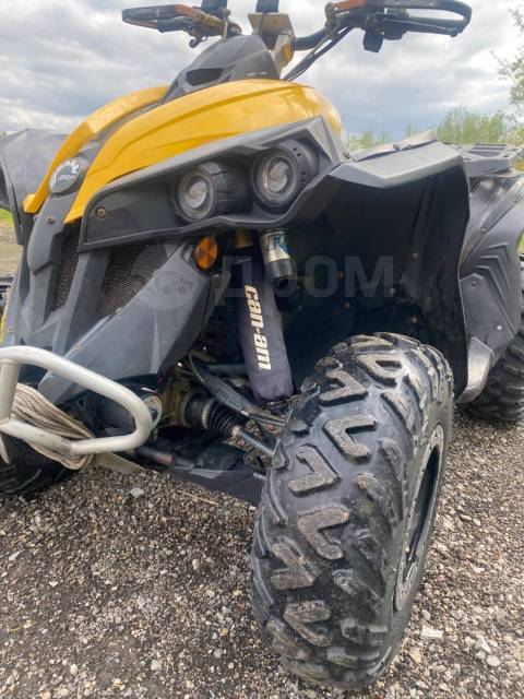 BRP Can-Am Renegade 1000. ,  \,   