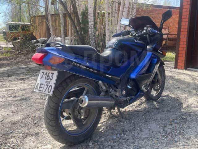 Kawasaki ZZR 250. , ,   