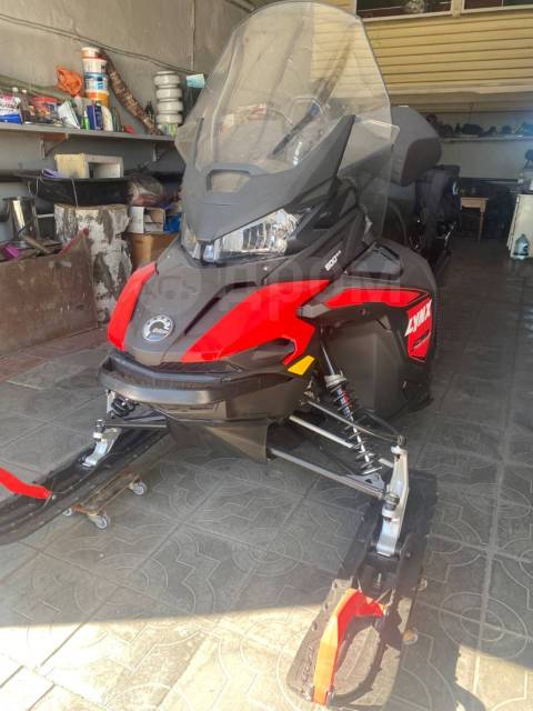 BRP Ski-Doo. ,  ,   