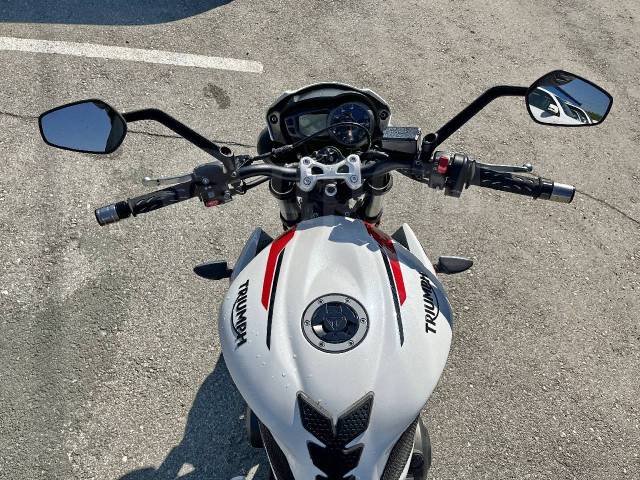 Triumph Street Triple