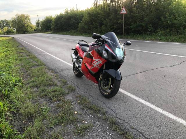 Suzuki GSX 1300R Hayabusa. 1 300. ., , ,   