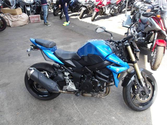 Suzuki GSR 750A. 750. ., , ,   