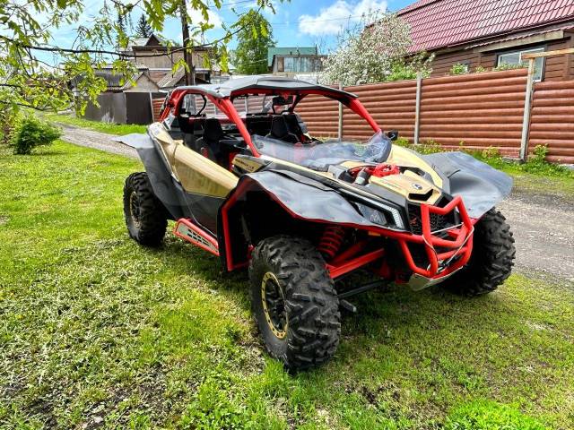 BRP Can-Am Maverick X3 X RS Turbo R. ,  \,   