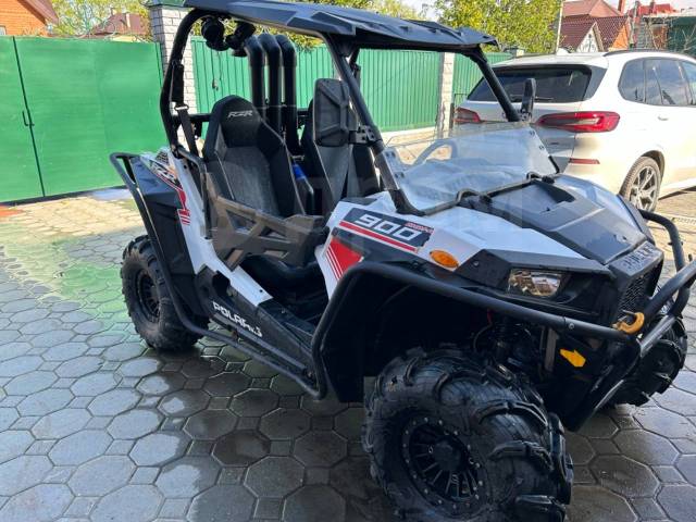 Polaris RZR 4 900 EPS. ,  \,   