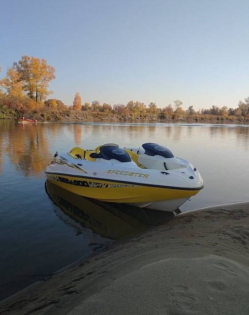 BRP Sea-Doo. 1999 ,  5,30.,  , 220,00..,  