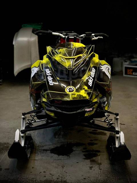 BRP Ski-Doo Summit X. ,  ,   