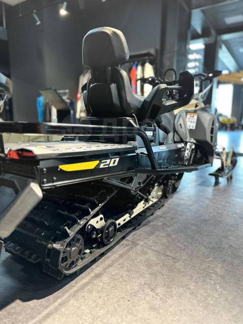 BRP Ski-Doo Expedition LE. ,  ,   