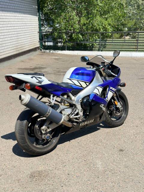 Yamaha YZF-R1. 1 000. ., , ,   