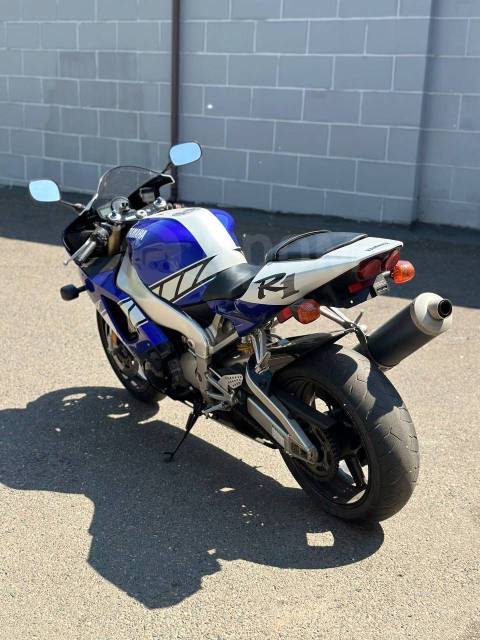 Yamaha YZF-R1. 1 000. ., , ,   