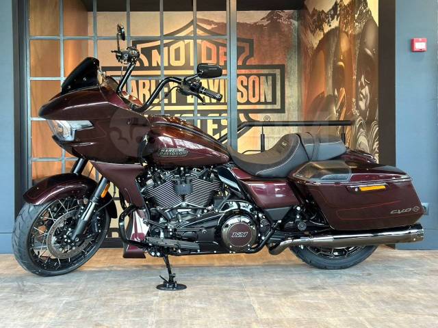 Harley-Davidson CVO Road Glide. 1 983. ., , ,   